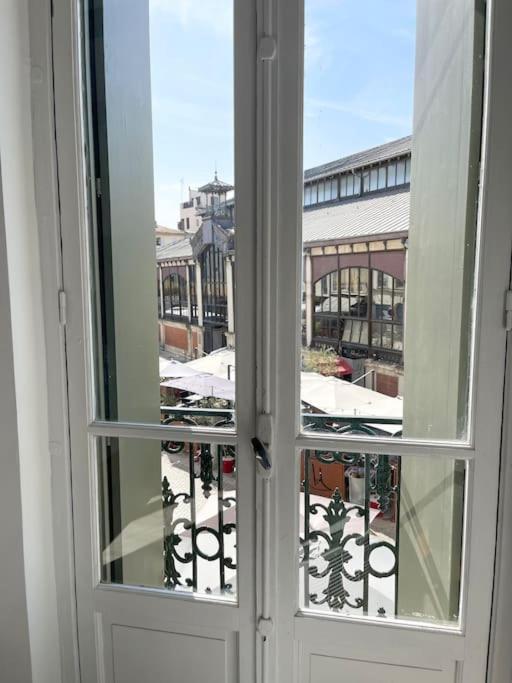 Vue Sur La Place Des Halles, Art Apparts 贝济耶 外观 照片